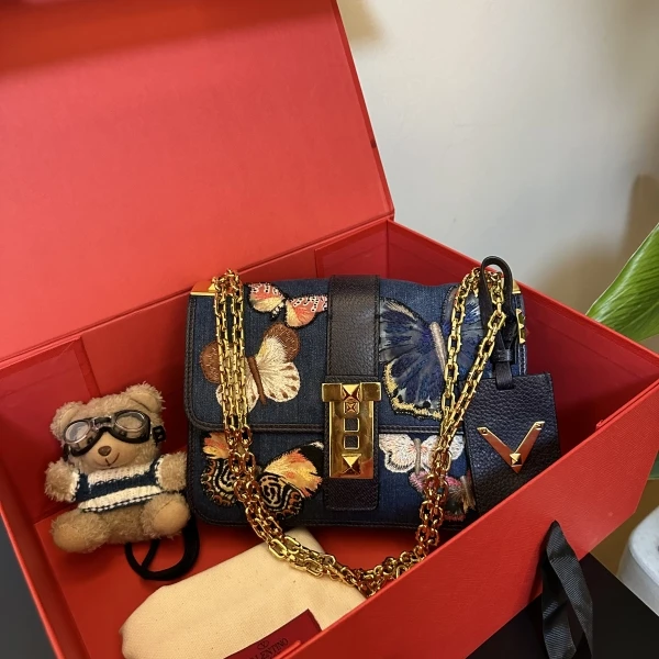 95新/华伦天奴/包包/251017SW0003