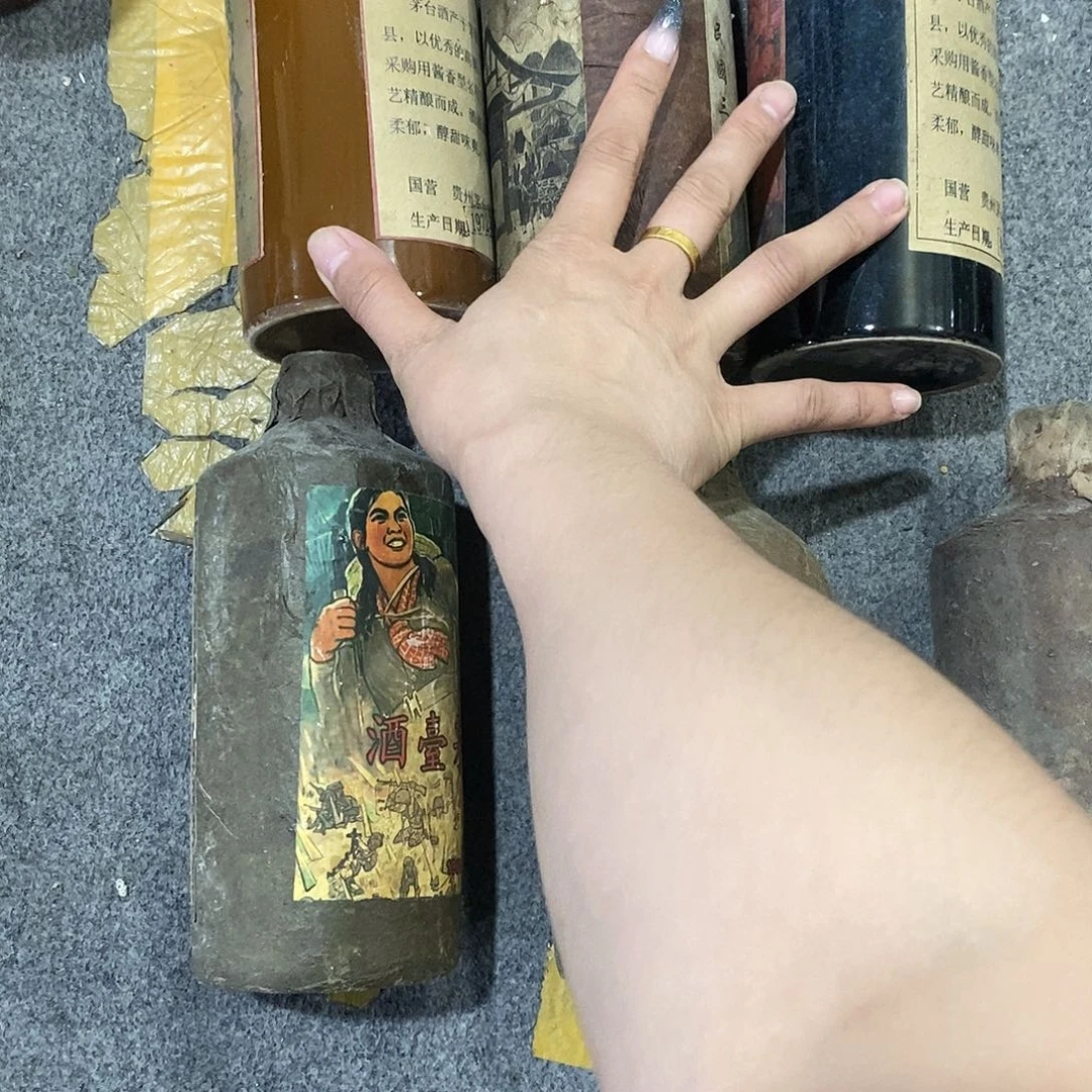 用***4陶瓷手工制作工艺