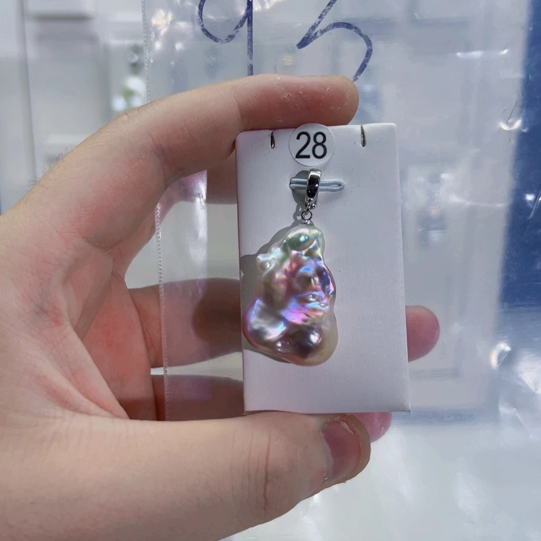 随***颈饰合金淡水珍珠