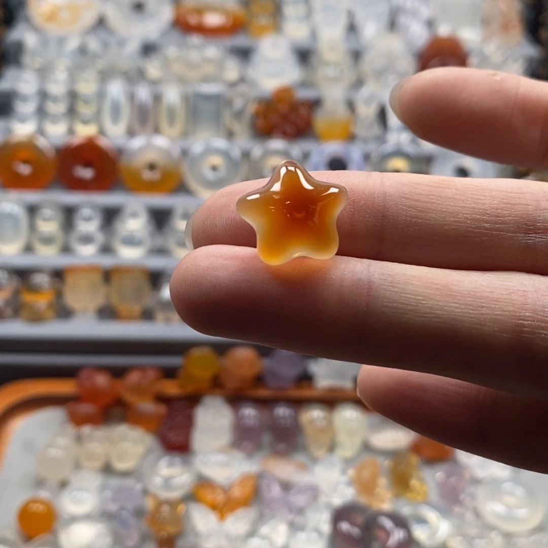 玛瑙/玉髓未镶嵌颈饰