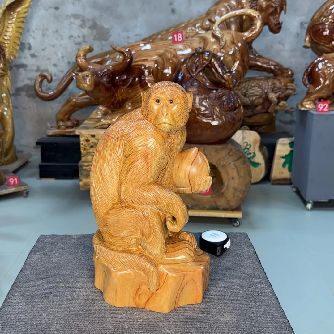 苏***3香樟木纯手木雕刻猴