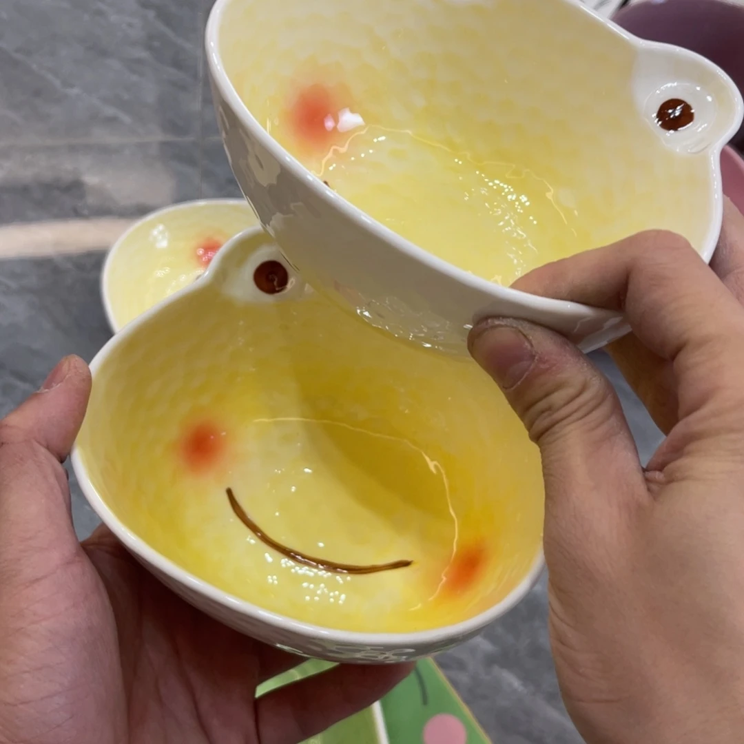 陶瓷微瑕餐具介意勿拍，满18飞！