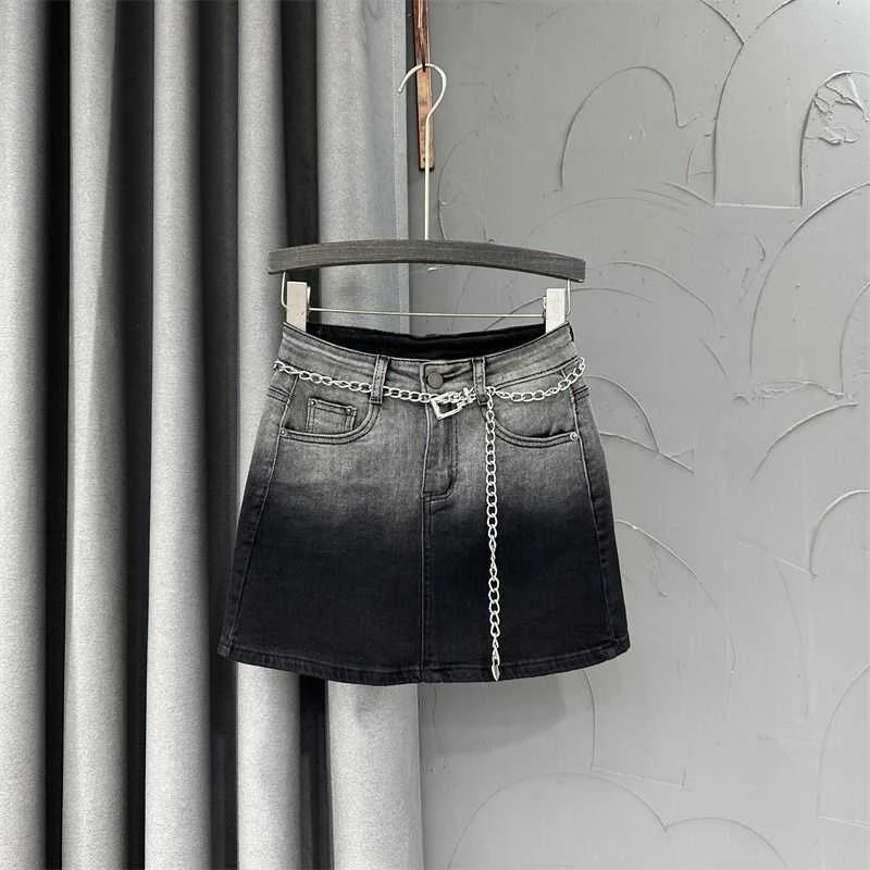 春夏新款2-300斤胖mm大码牛仔短裙女美式渐变色高腰遮肉半裙裙子