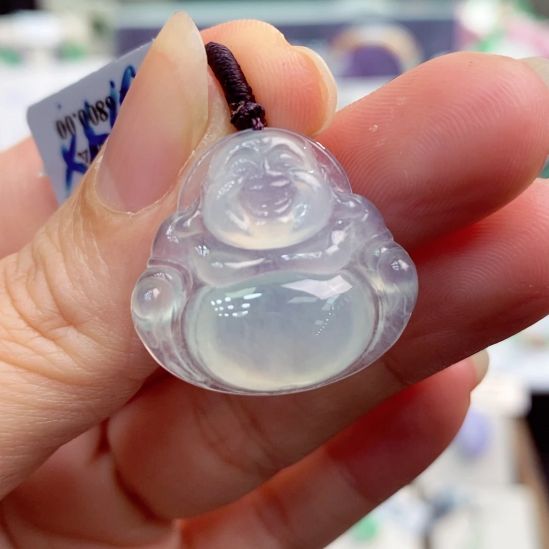 翡翠颈饰未镶嵌佛公