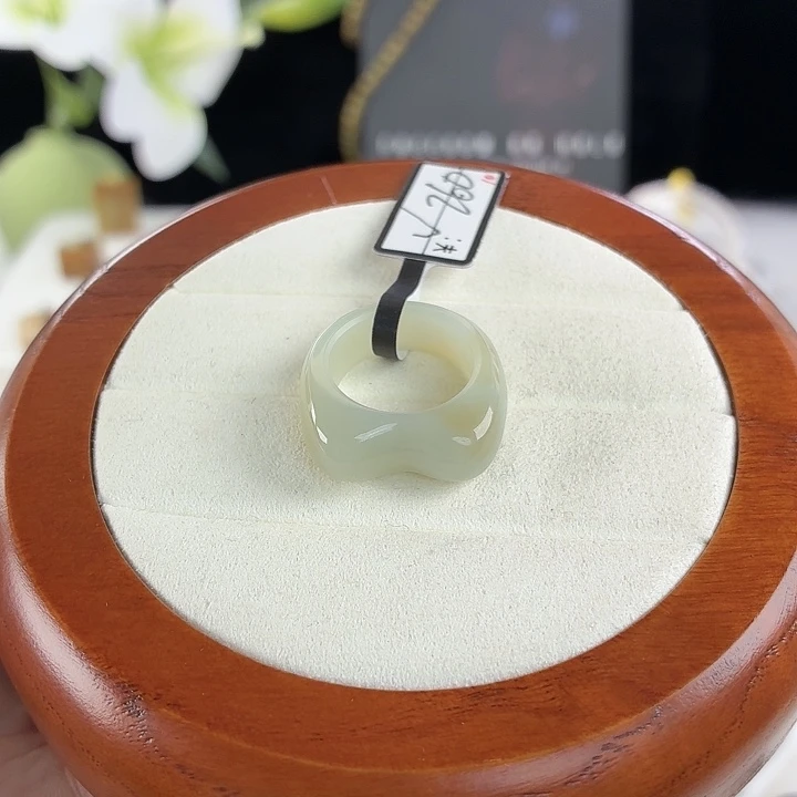 和田玉（糖玉）未镶嵌戒指i94奶蓝飘糖猫耳16.1不退换