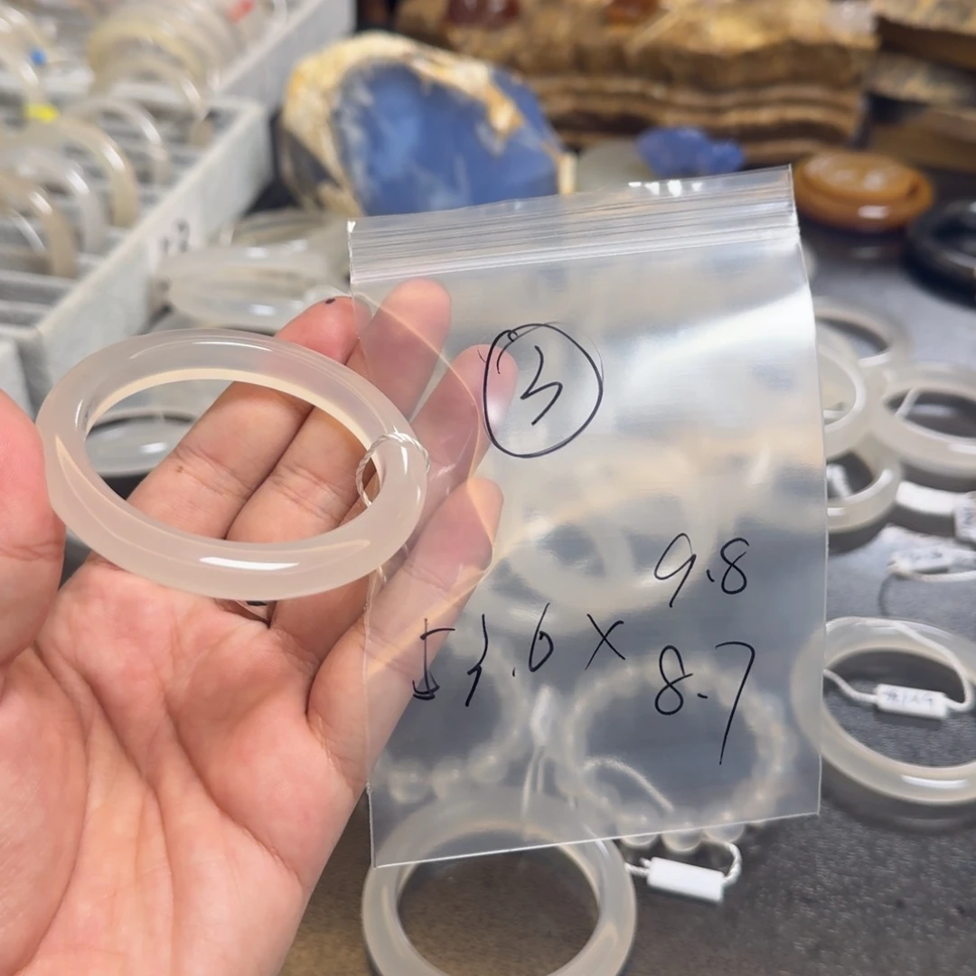 玛瑙/玉髓未镶嵌珠宝半成品