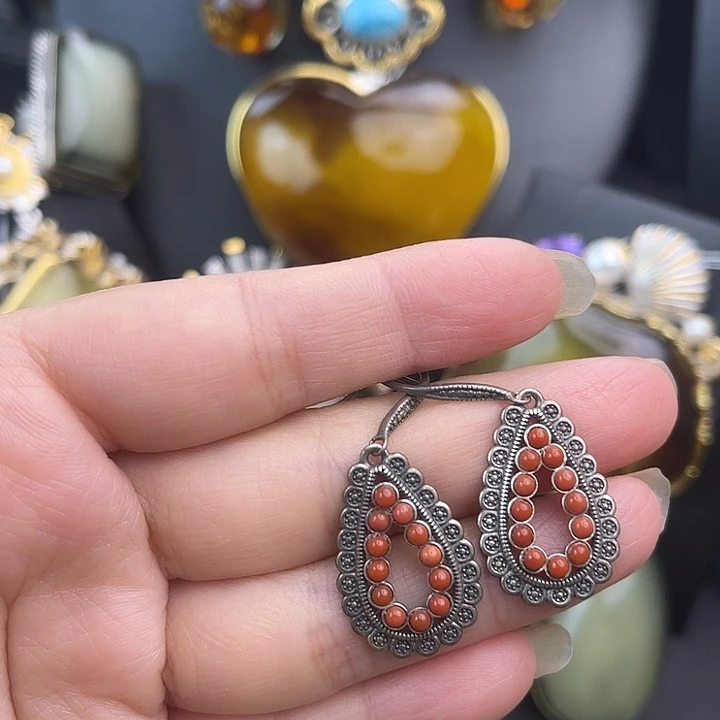 南红玛瑙银S925镶嵌耳饰