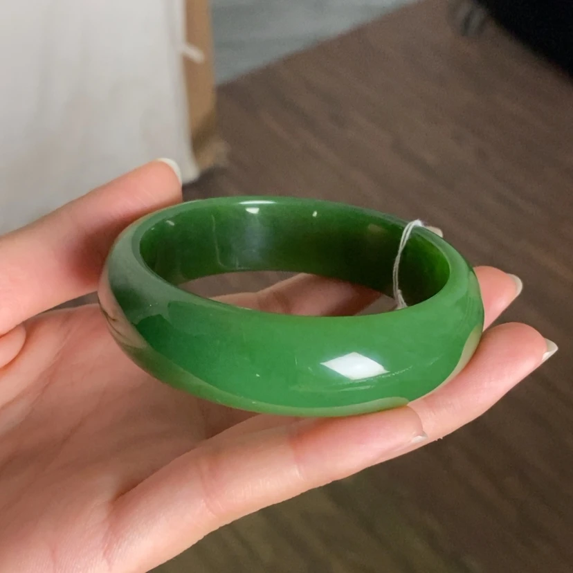 【闪购商品】未镶嵌手镯和田玉（碧玉）