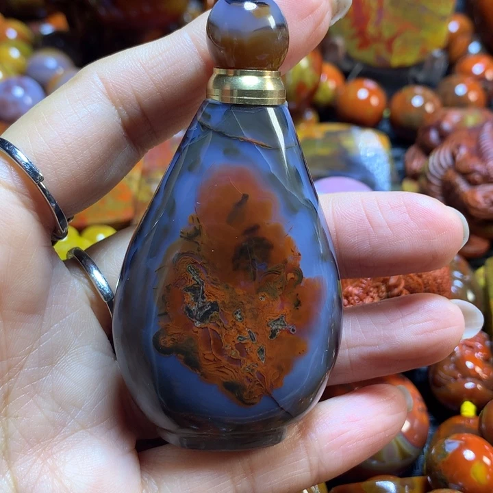 玛瑙/玉髓战国红鼻烟壶未镶嵌