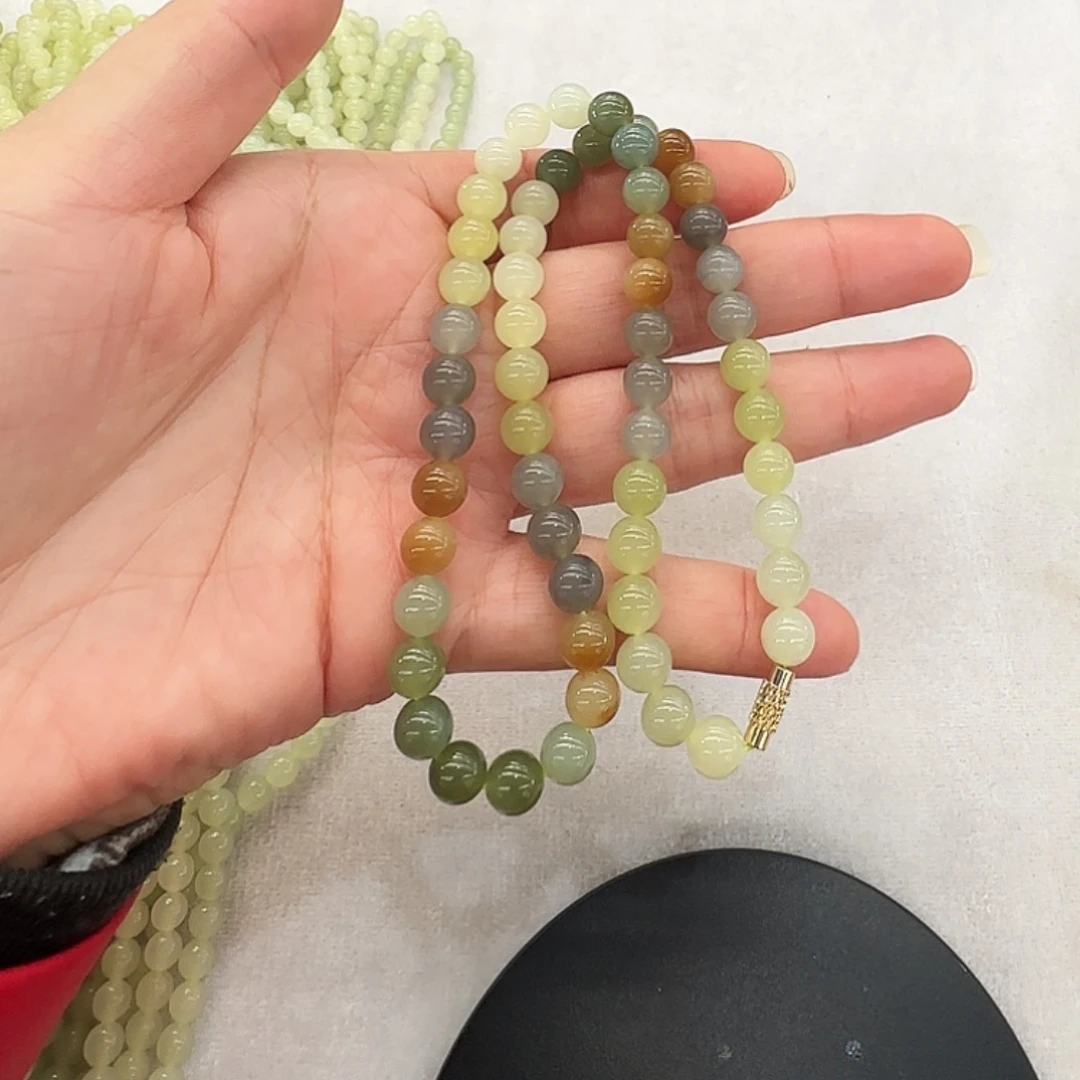 和田玉未镶嵌项链