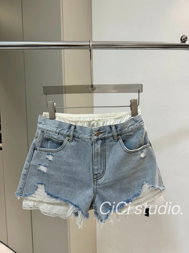 25春夏新款 高定 两件式蕾丝腰头做旧破洞牛仔短裤