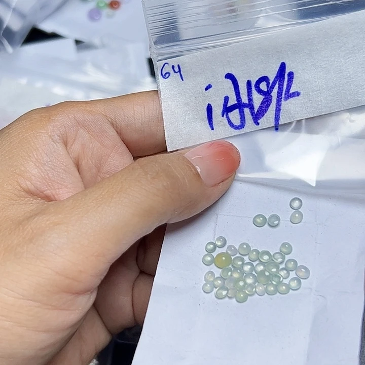 未镶嵌定制翡翠不