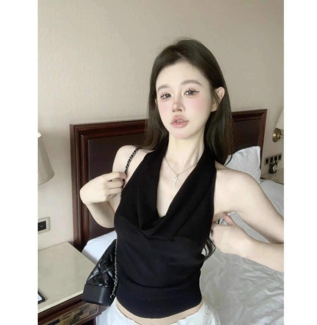气质荡领挂脖扭绳设计露背吊带女夏季外穿高级感上衣