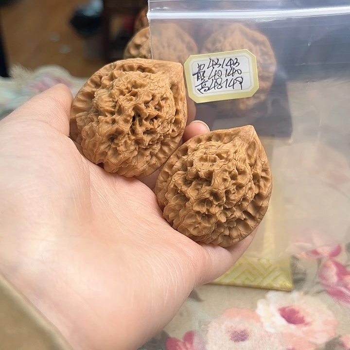 文玩核桃把件官帽