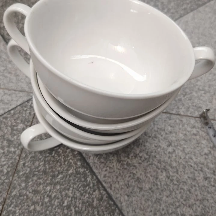 陶瓷盘子碗啥都有