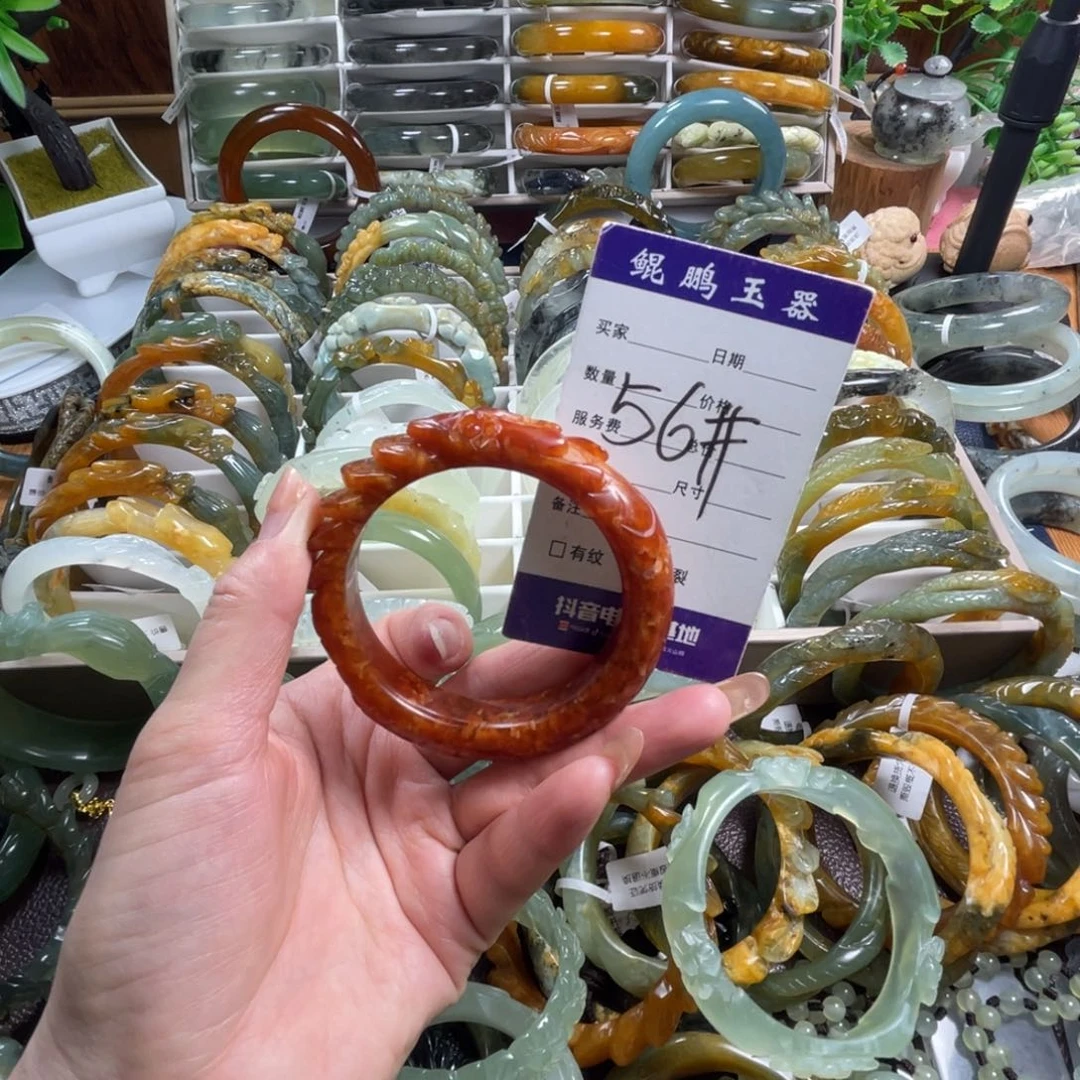 未镶嵌蛇纹石玉手镯