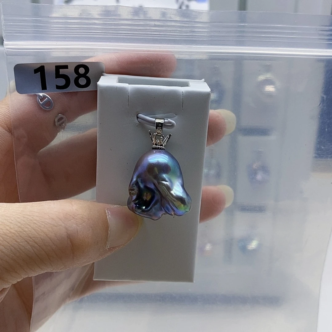 淡水珍珠合金颈饰