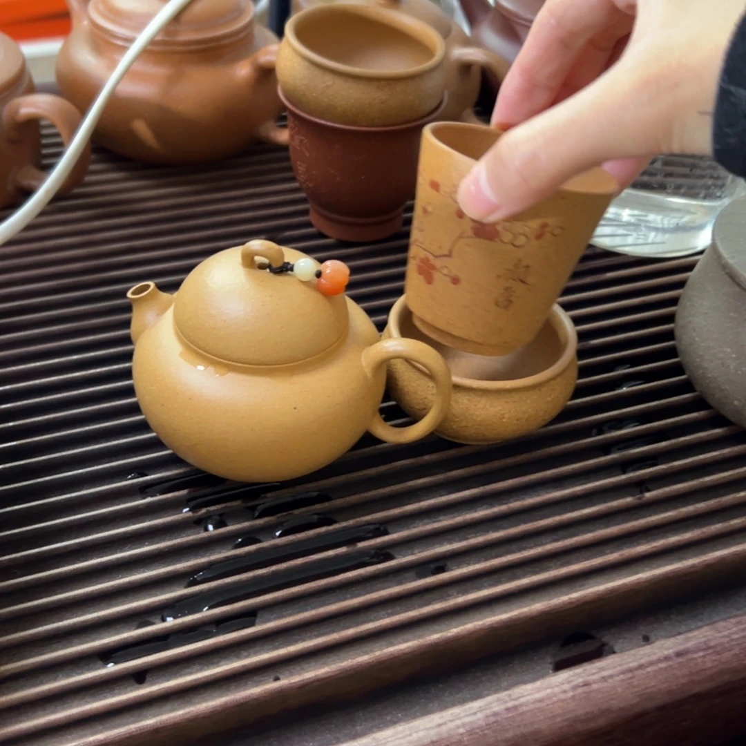 幸***儿紫砂茶壶老段泥欢喜150