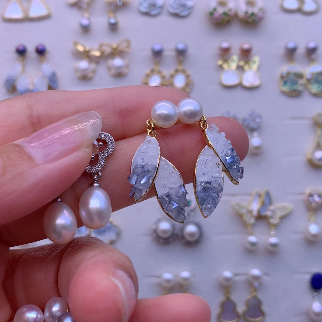 淡水珍珠耳饰合金