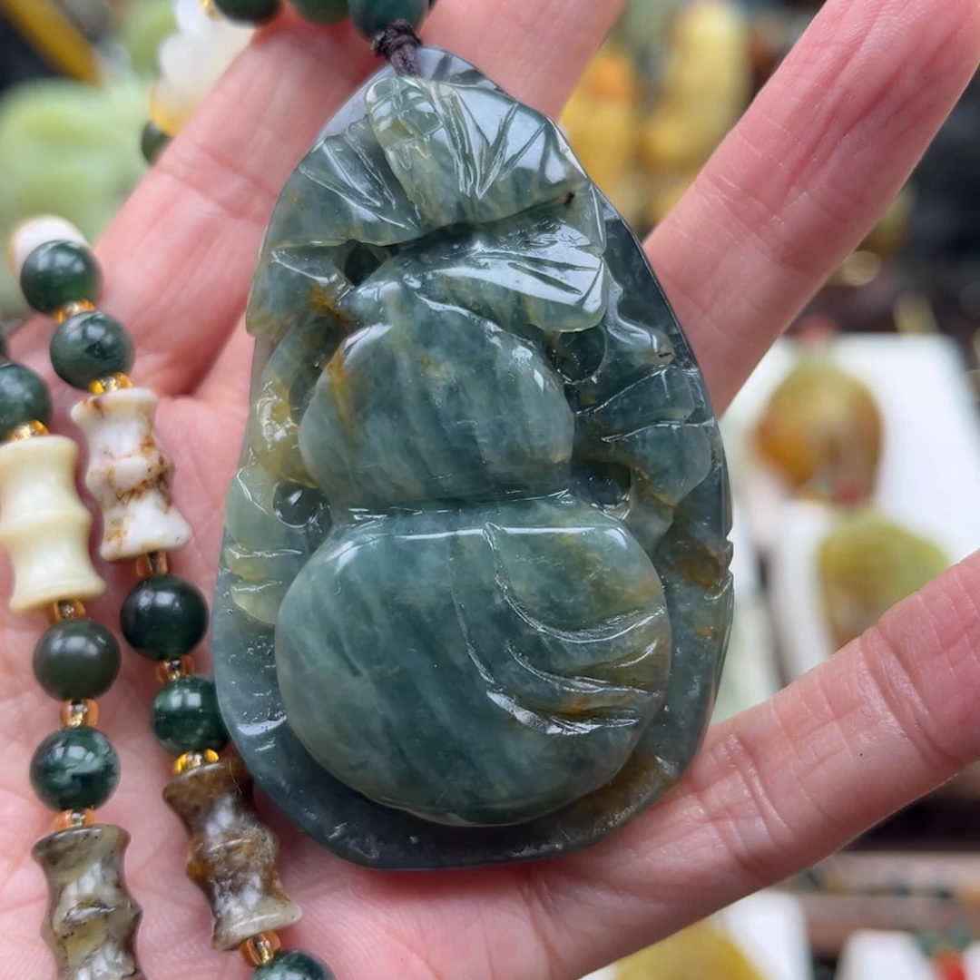 岫玉未镶嵌挂件挂件