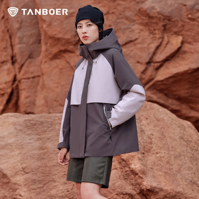 坦博尔2024新款户外好羽绒服女款三合一可拆卸内胆运动外套530