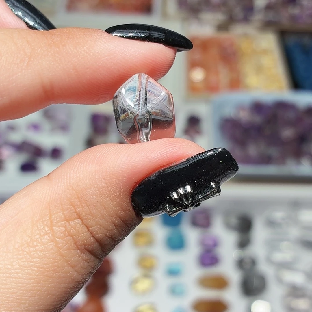 水晶未镶嵌珠宝半成品通孔白水