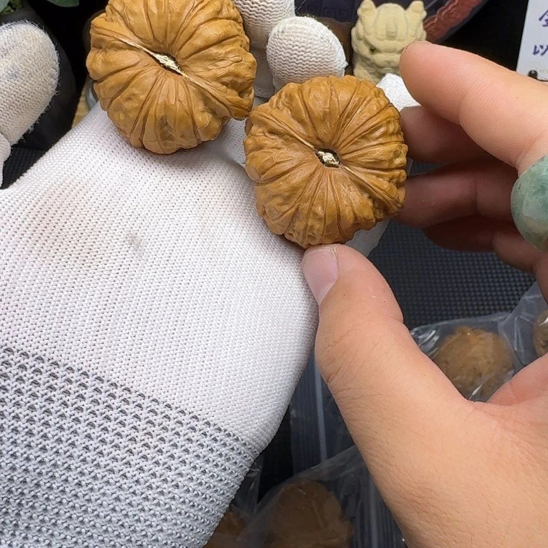 文玩核桃吊坠于****望44南瓜