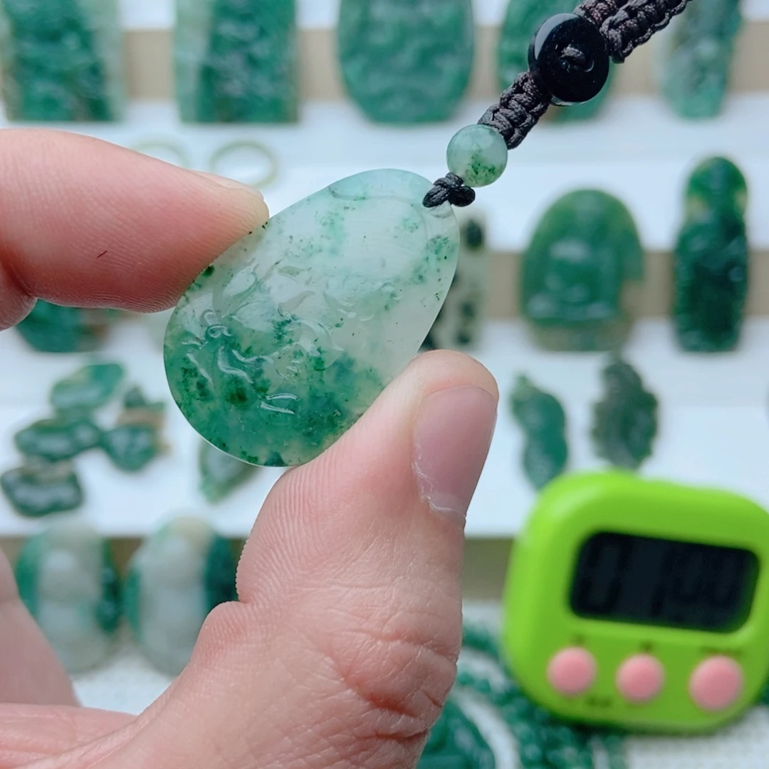 独山玉挂件未镶嵌苏****1