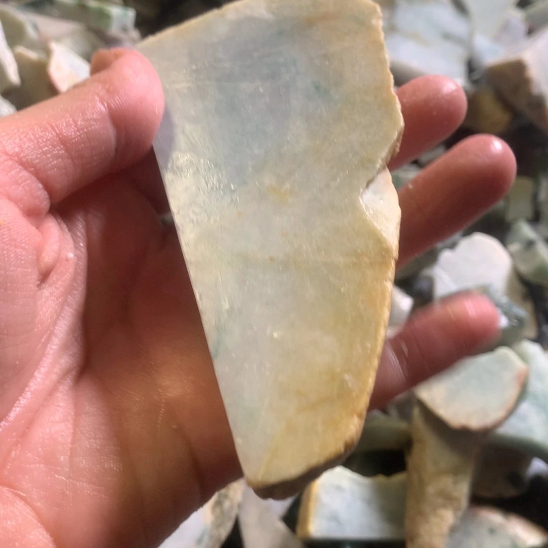 翡翠颈饰未镶嵌缅甸翡翠