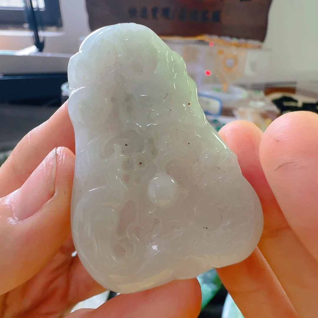 翡翠未镶嵌颈饰翡翠38