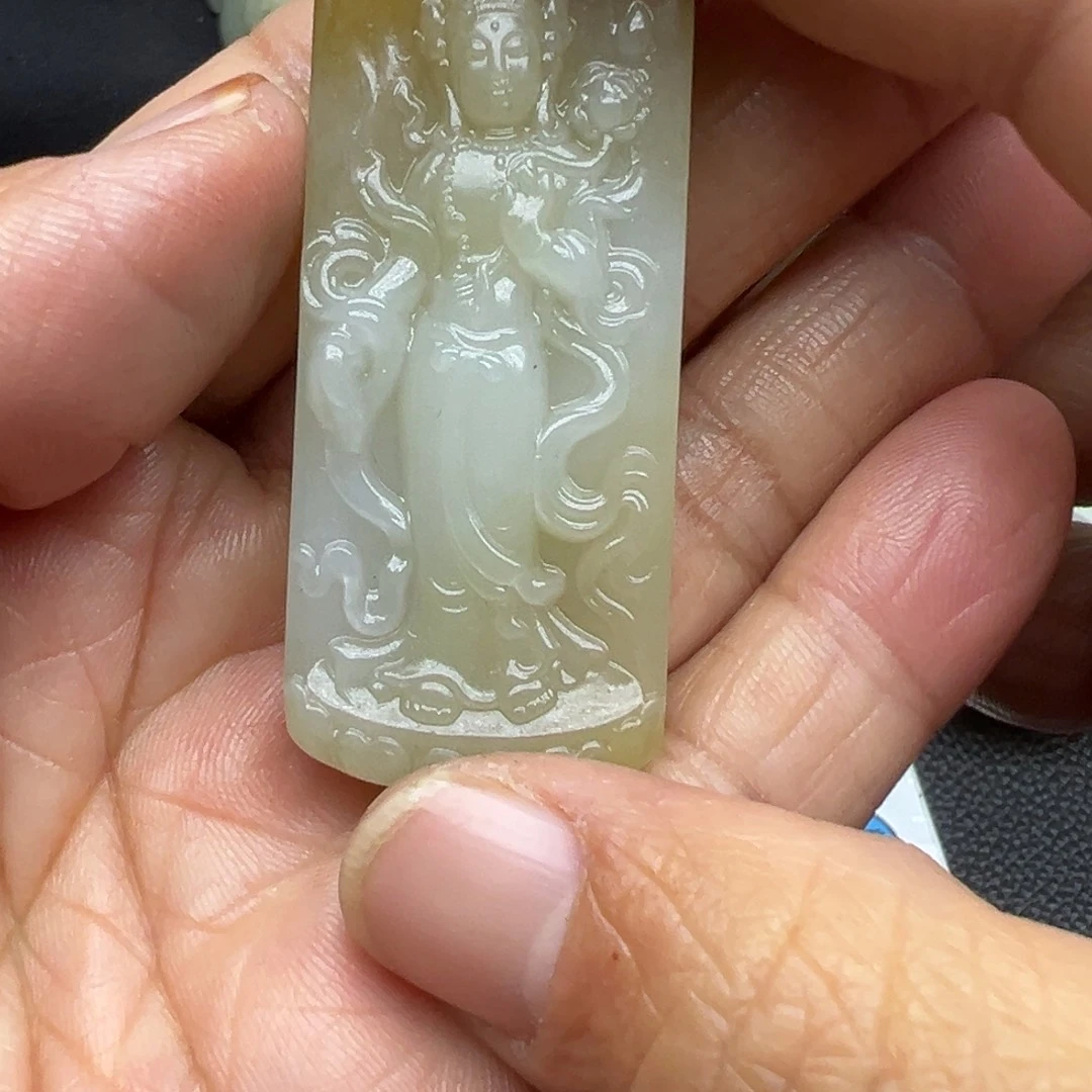 和田玉（糖玉）未镶嵌吊坠(不含链)