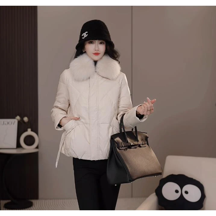 Y-832冬季新款中式时尚减龄修身设计百搭气质毛领短款羽绒服