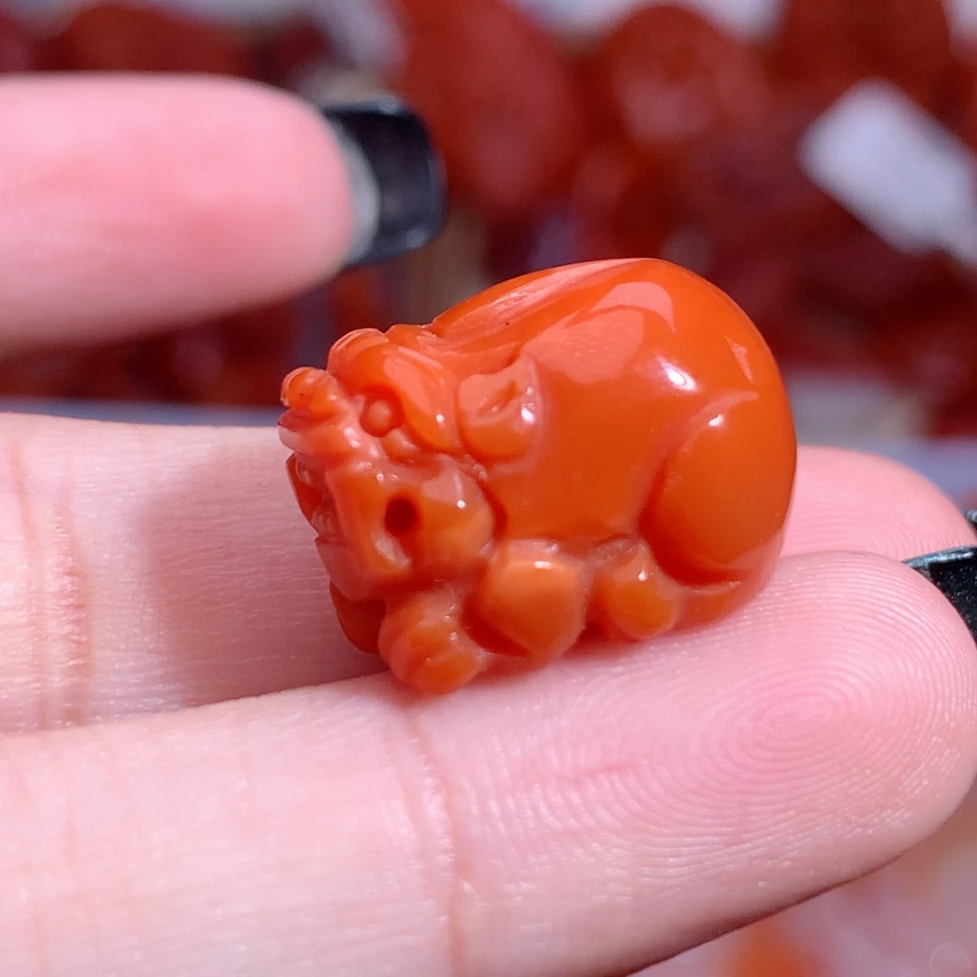 南红玛瑙未镶嵌珠宝半成品貔貅