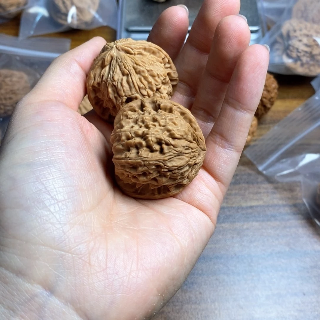 文玩核桃吊坠?****空白狮子