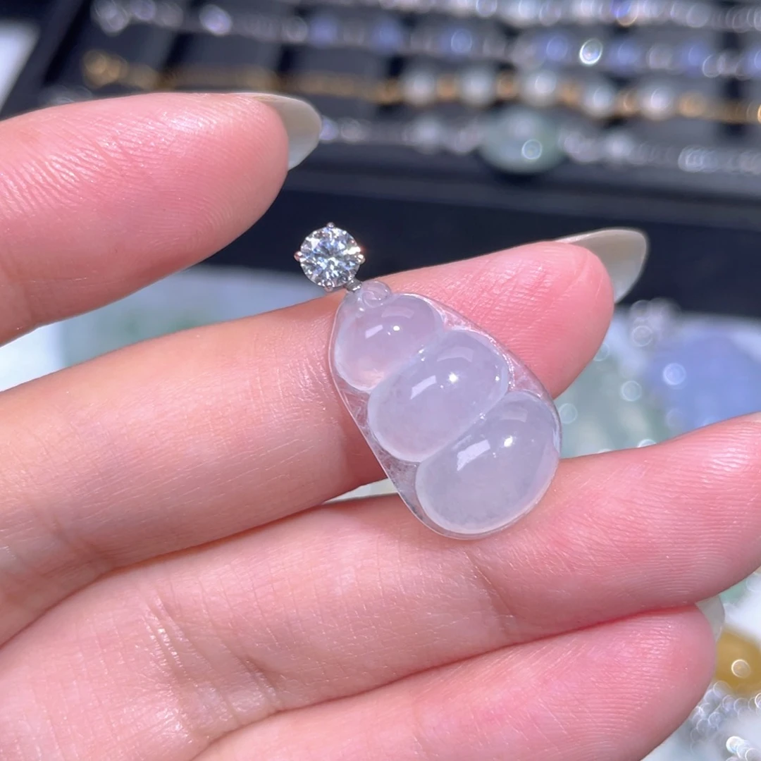颈饰18K金镶嵌翡翠翡翠