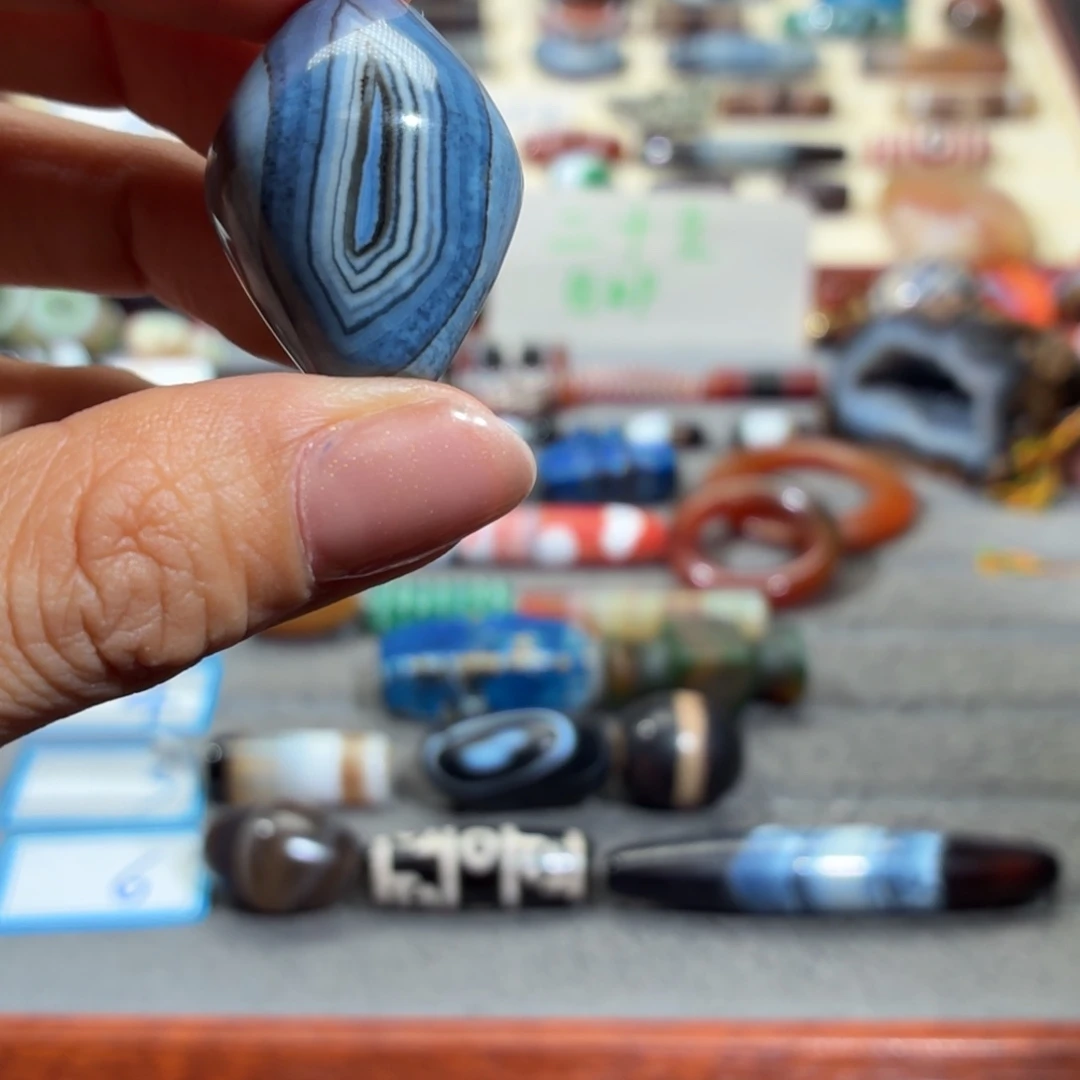 左***叶玛瑙/玉髓合金颈饰