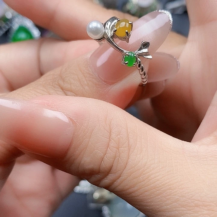 翡翠未镶嵌戒指缅甸翡翠