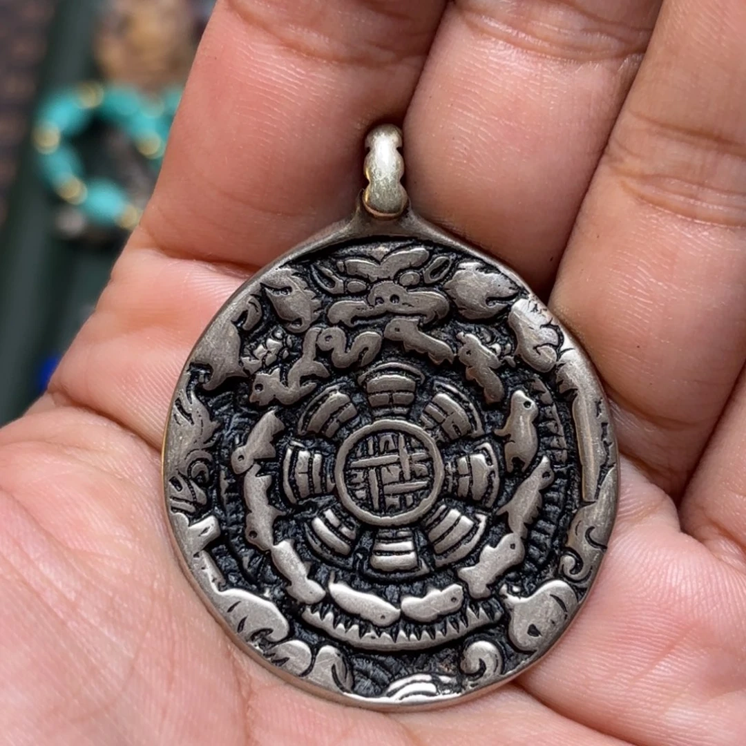 铜星月菩提吊坠项链