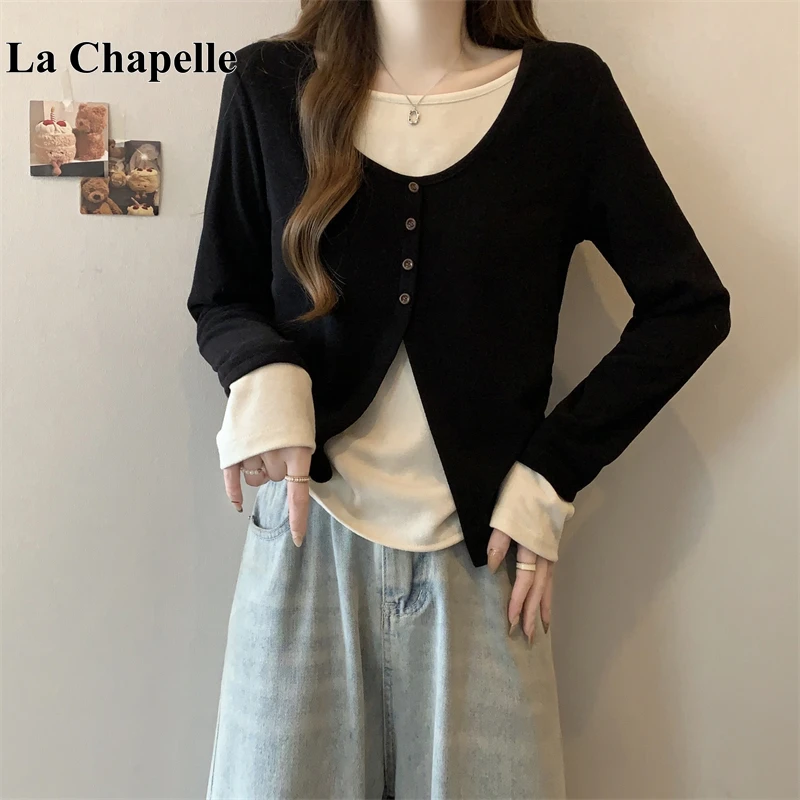 拉夏贝尔大码女装不规则拼色长袖T恤女秋胖妹妹显瘦内搭短款上衣