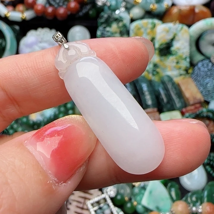 翡翠颈饰18K金镶嵌天然A货81