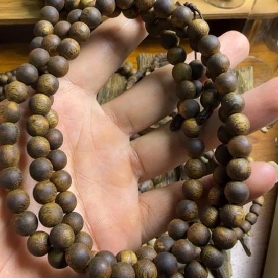 老***朱沉香沉香碎屑绿棋楠沉香0.8多圈31克➕