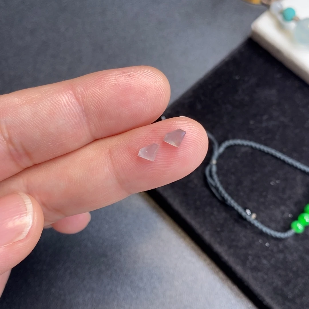 翡翠裸石阿*凯钻石切割面1对