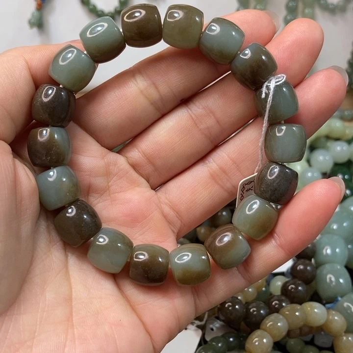 和田玉手串未镶嵌