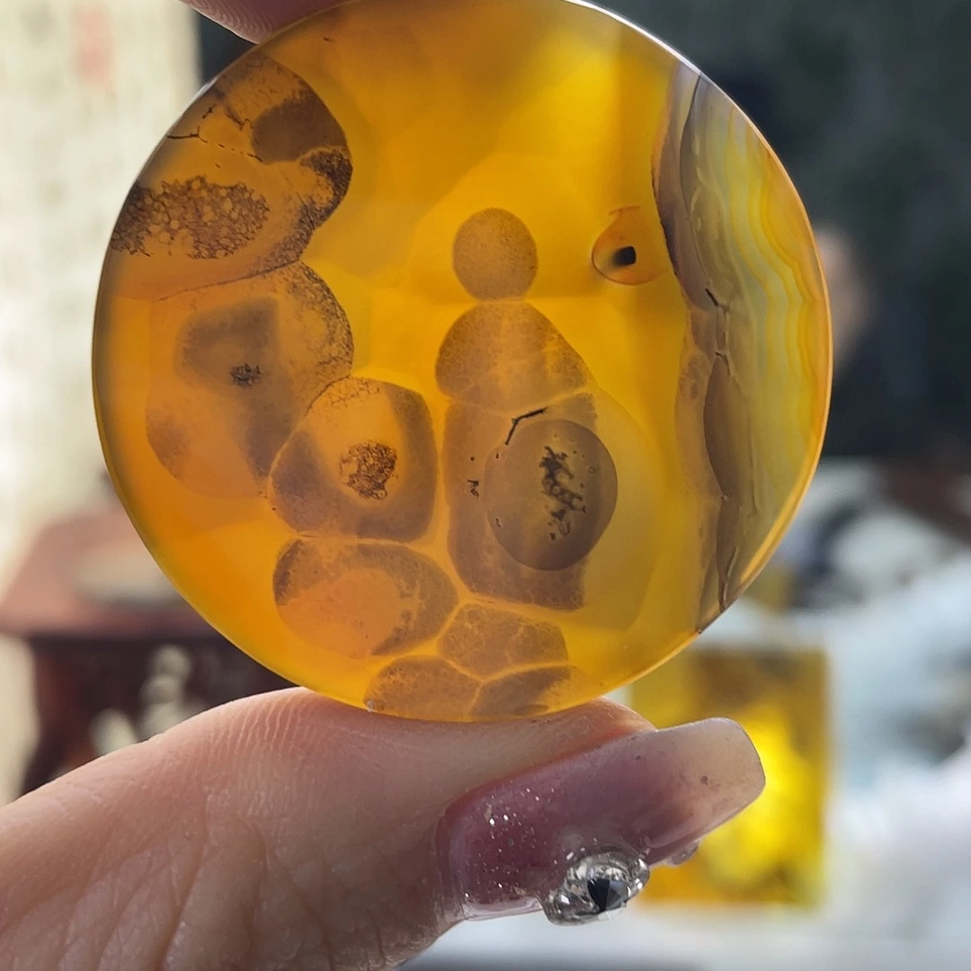 玛瑙/玉髓未镶嵌珠宝半成品