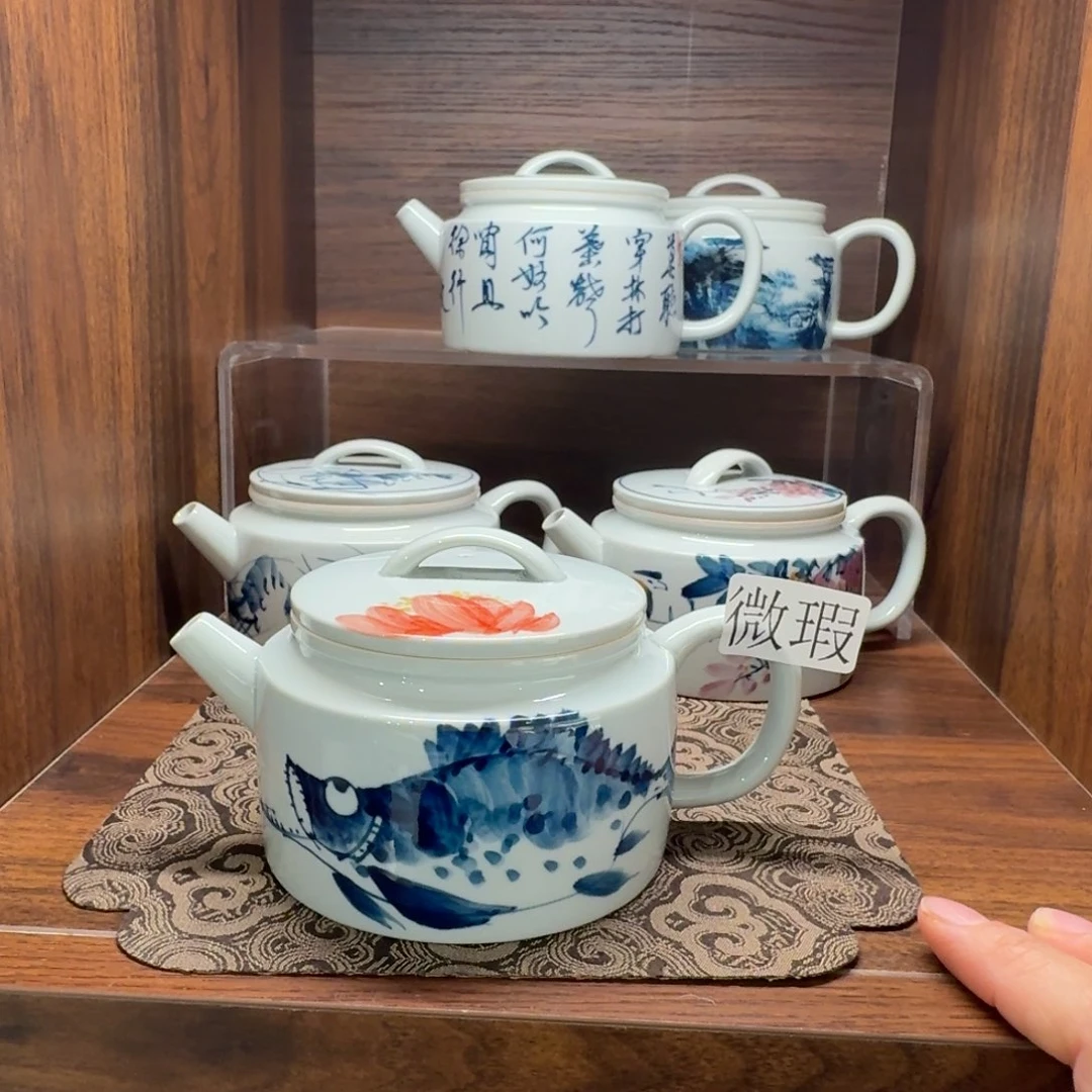釉下手绘茶具微瑕