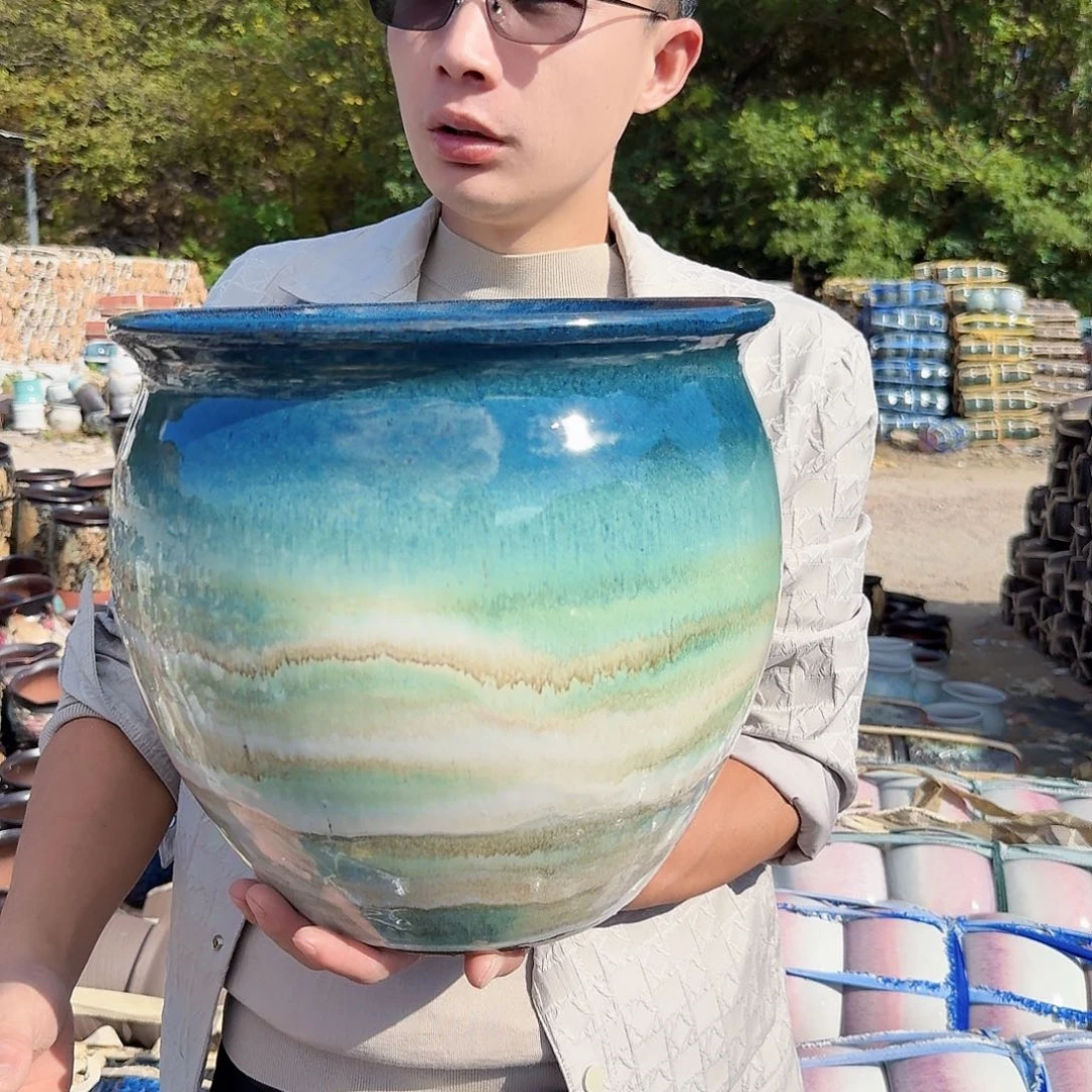 紫砂花盆口30高29（一个水墨画绿