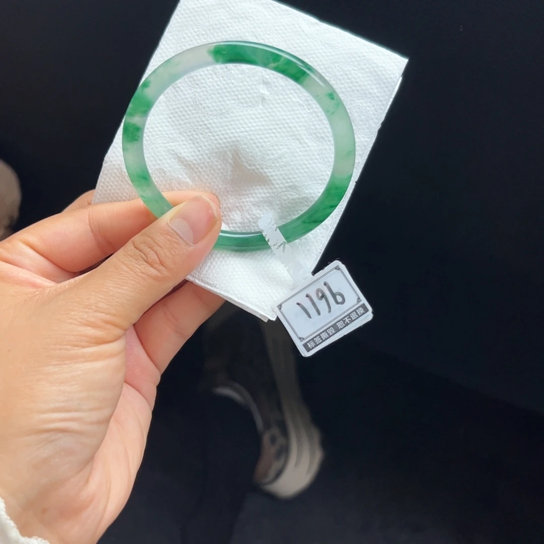 石英质玉未镶嵌手镯非洲翠5657