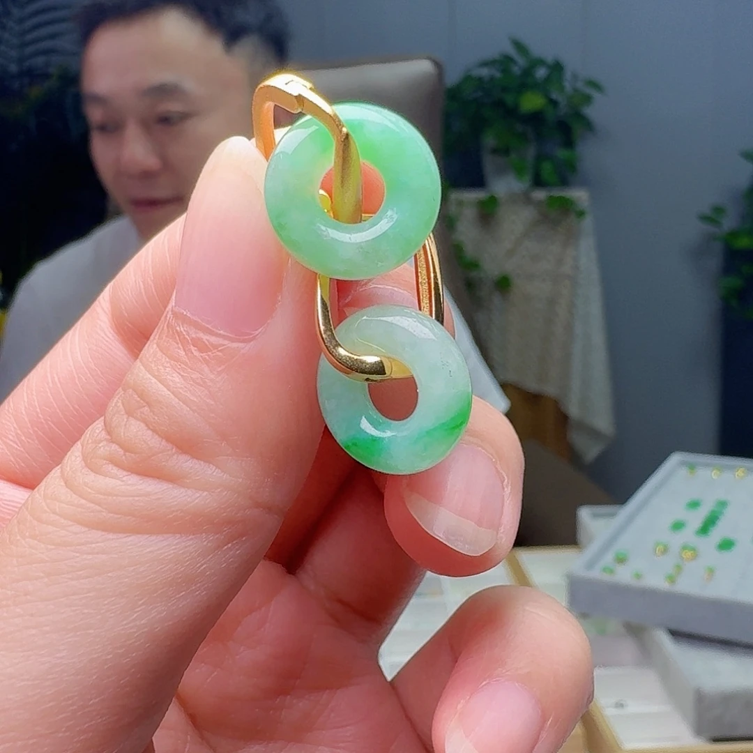 翡翠银S925镶嵌耳饰天然