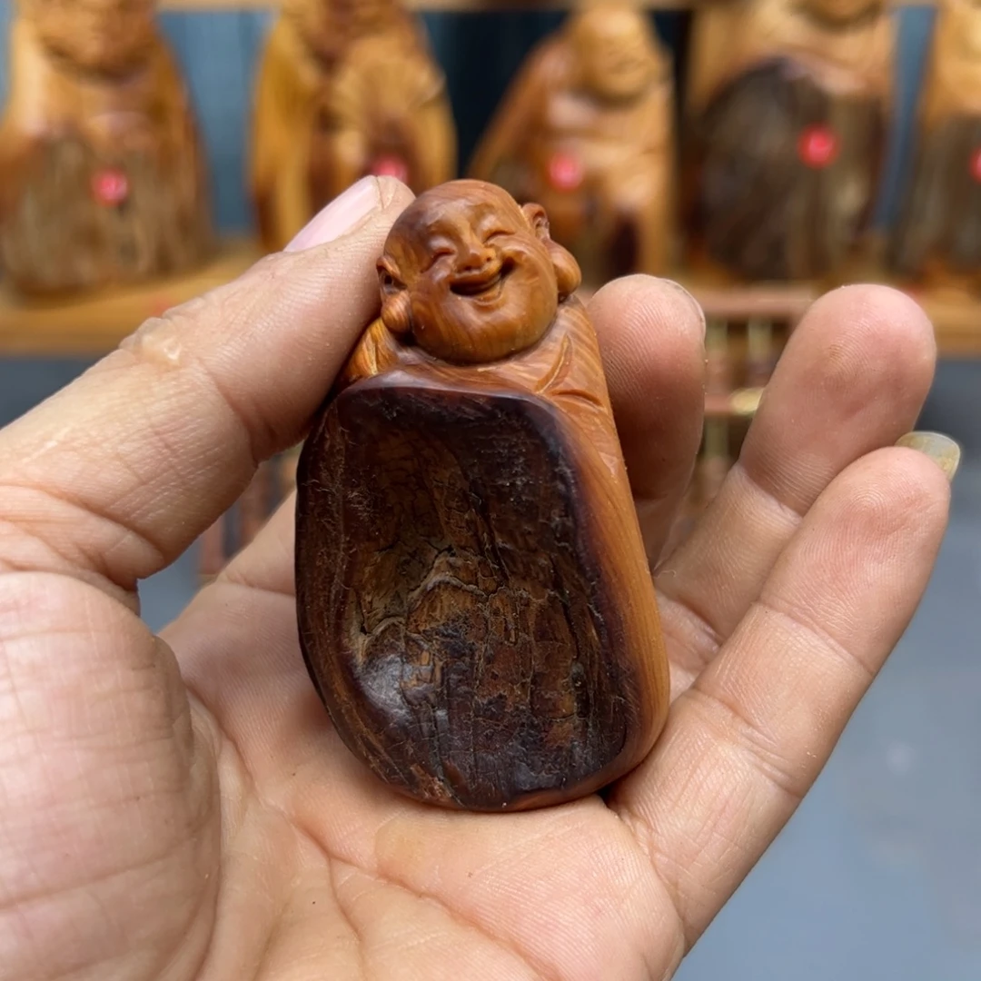 淡***忘木崖柏木摆件手把件