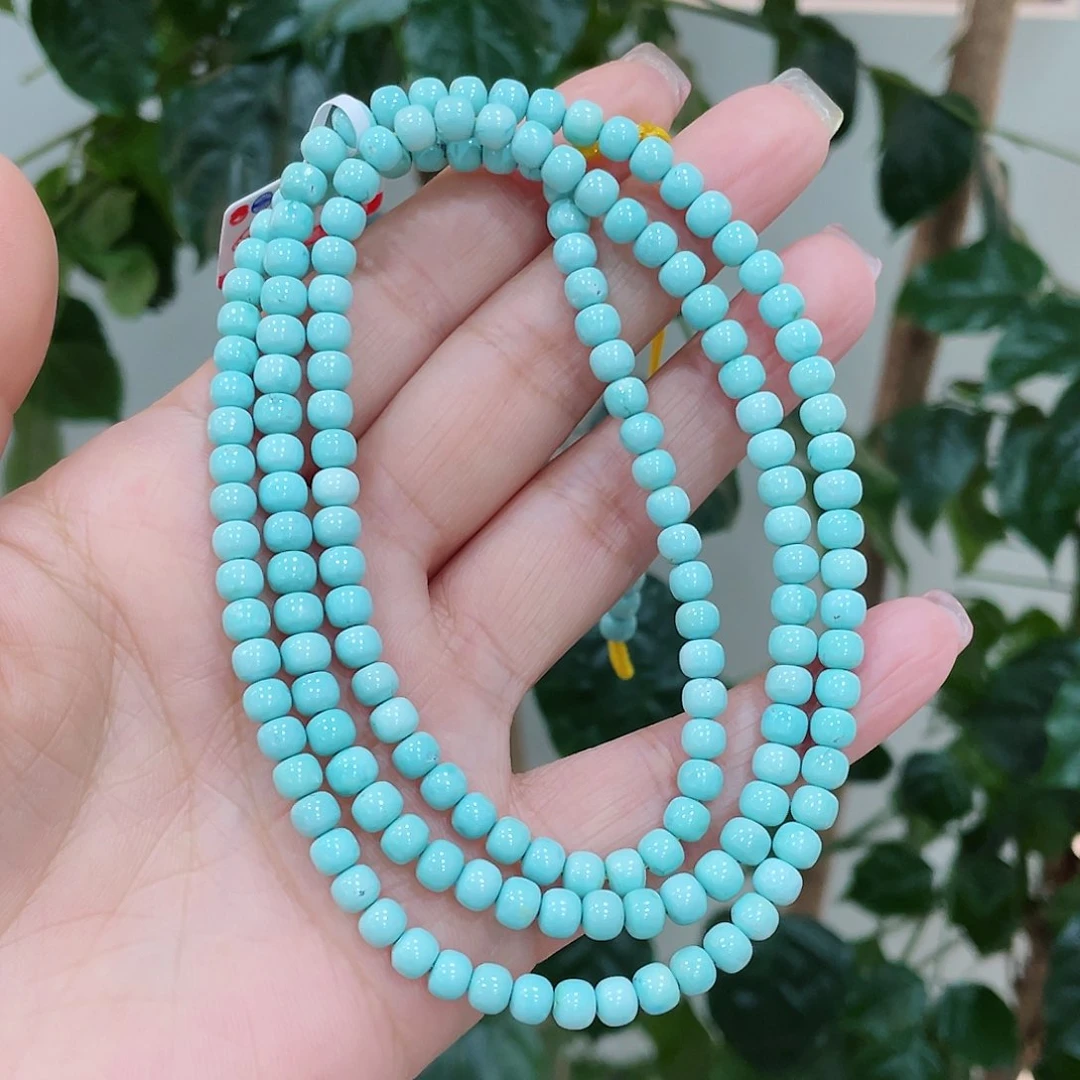 绿松石颈饰未镶嵌